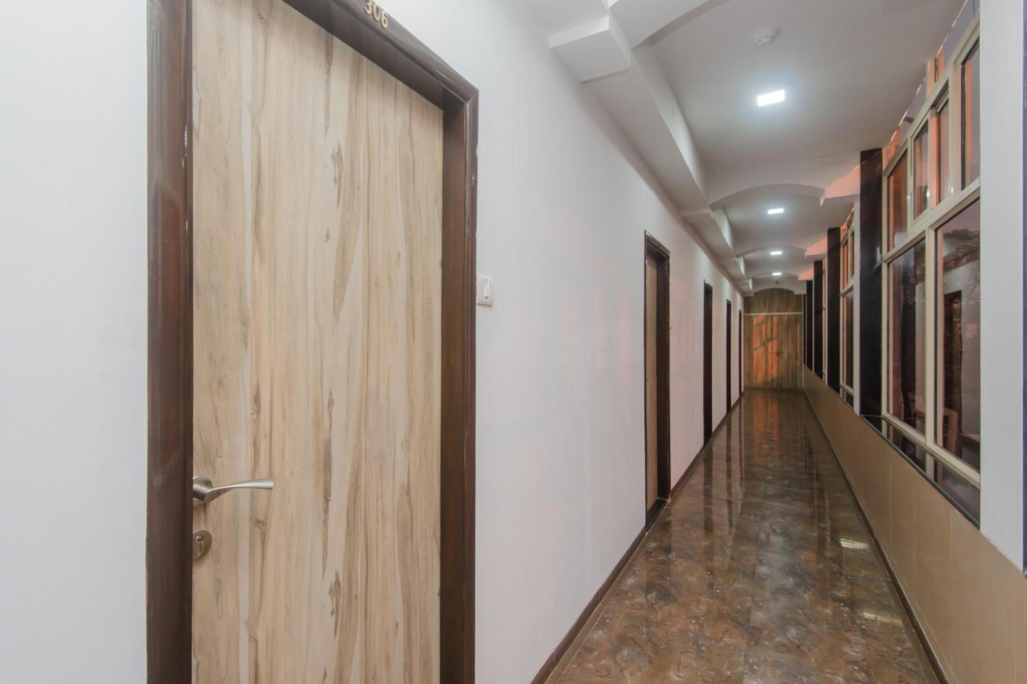 Super Hotel O Divine Residency Near Phoenix Marketcity Mumbai Kültér fotó